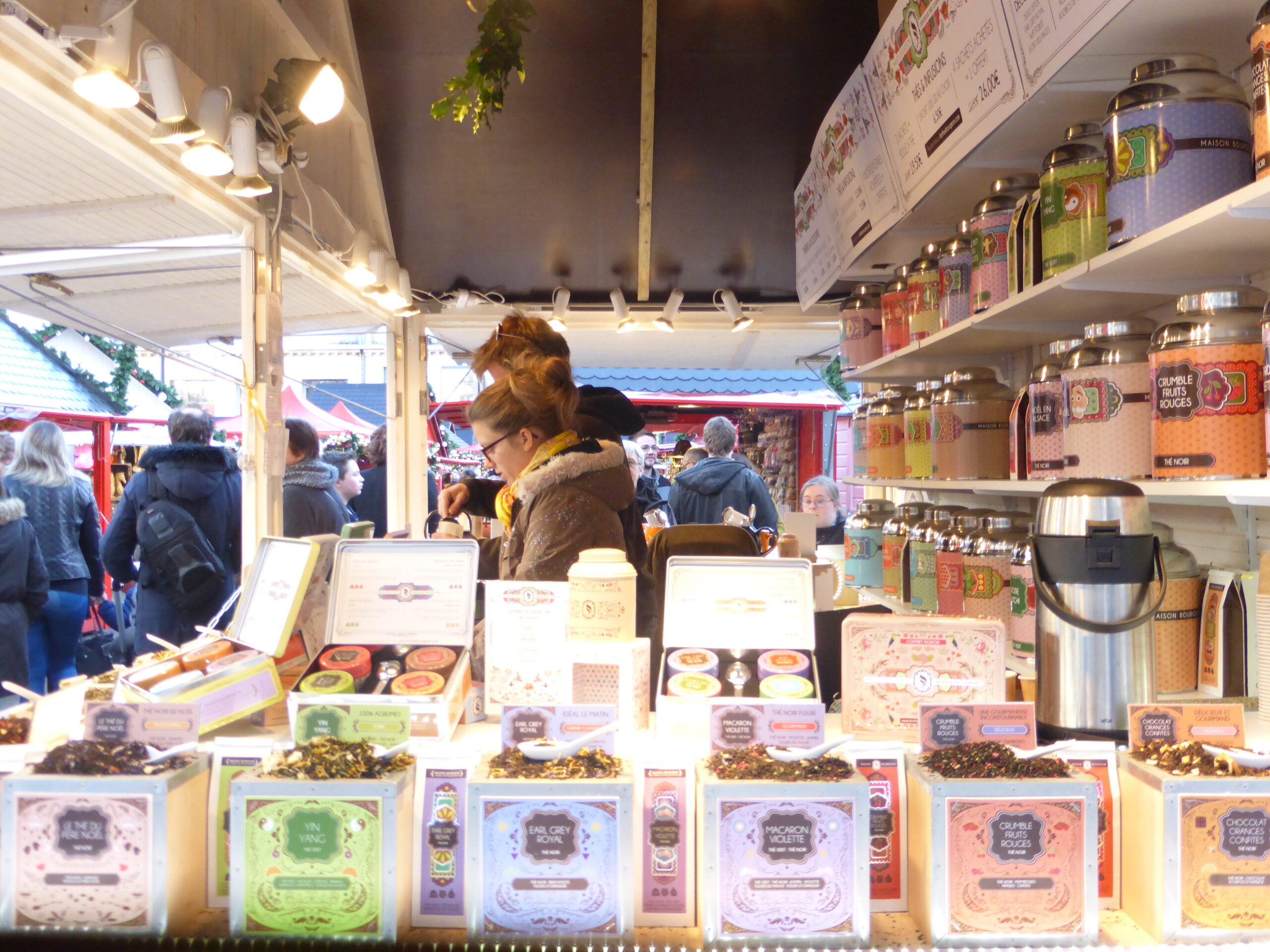 Chalet maison de thé au marché de noël d'Angers