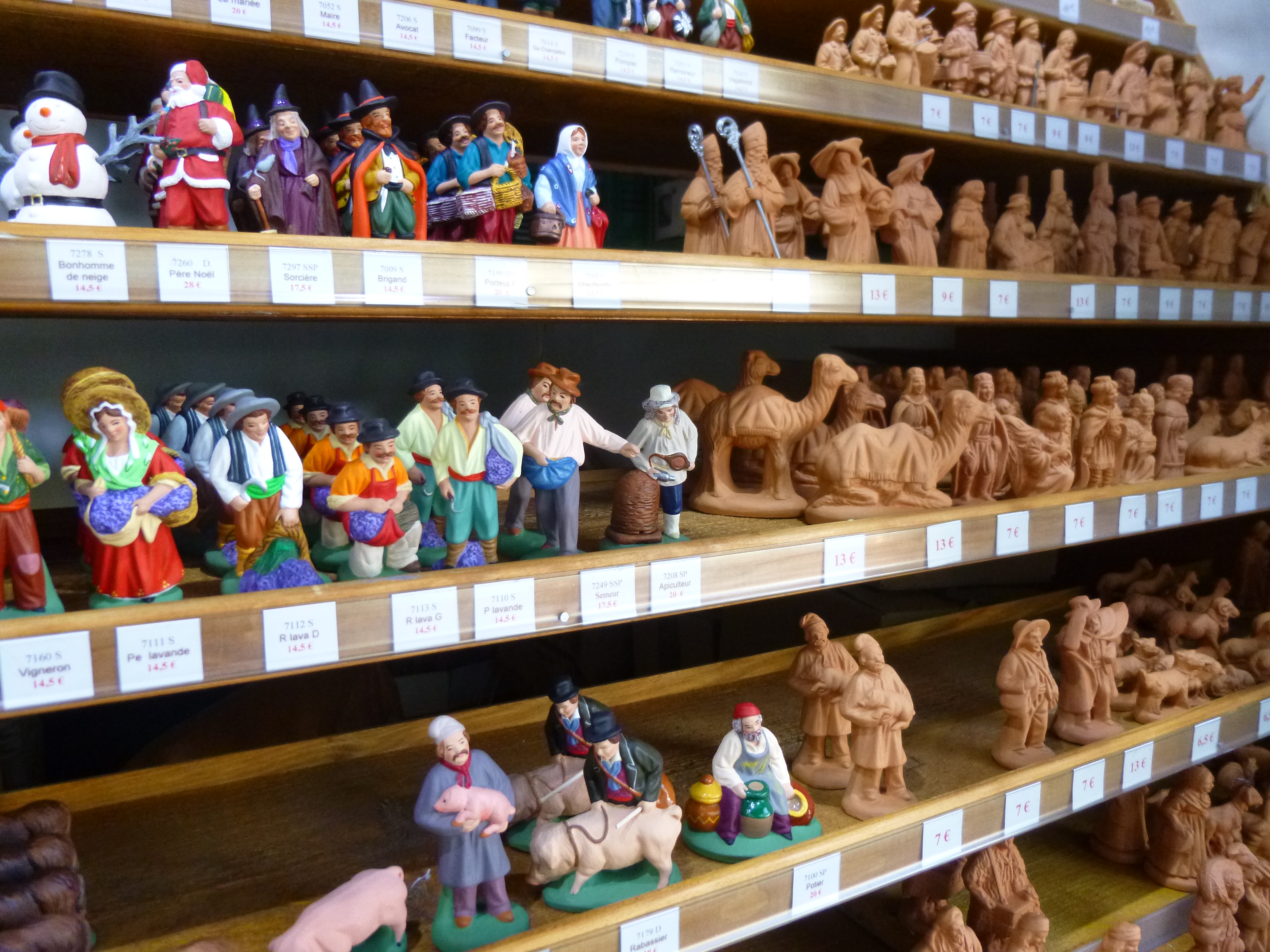 CHAUBS Santons (1).JPG